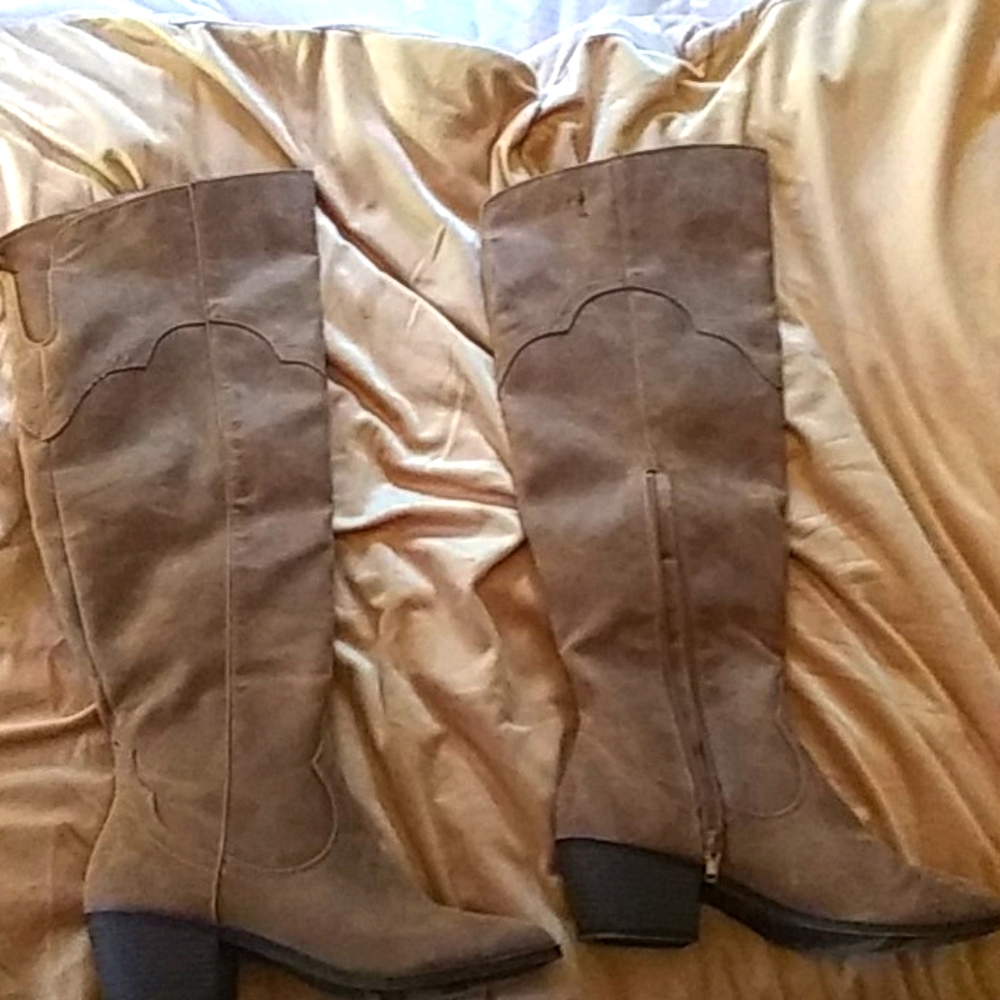 Slightly over the knee boots